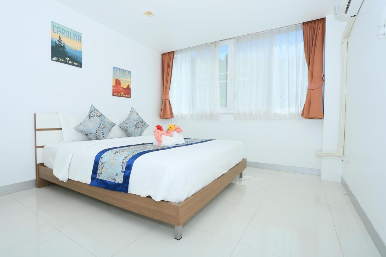 Seaview Villa Patong 芭东海景3卧别墅 5分钟到江西冷 4Bdr Pool エクステリア 写真