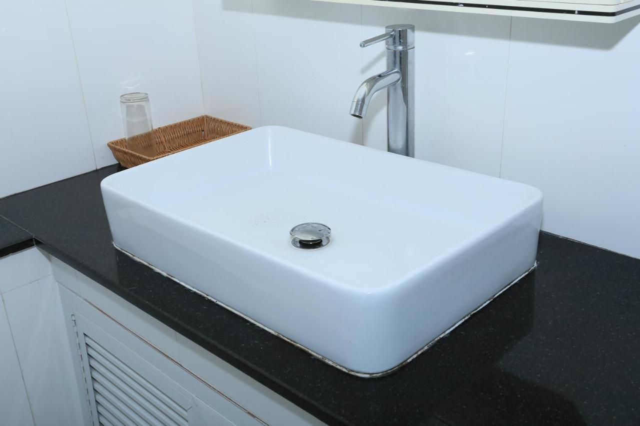 Seaview Villa Patong 芭东海景3卧别墅 5分钟到江西冷 4Bdr Pool エクステリア 写真